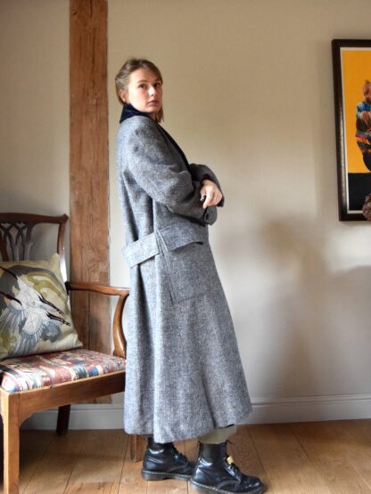 Laura Ashley Welsh Tweed and Velvet Coat. Medium - Image 4