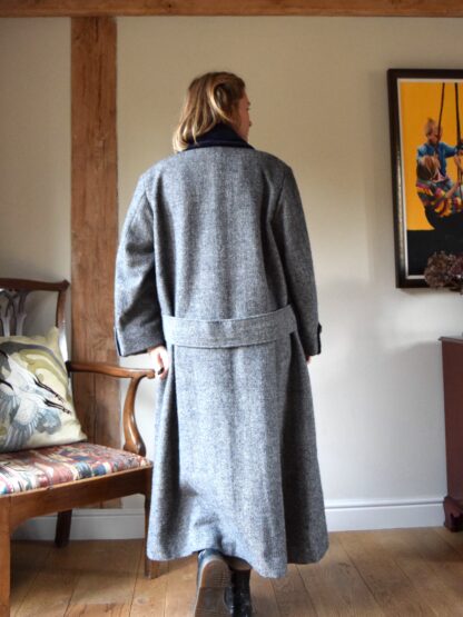 Laura Ashley Welsh Tweed and Velvet Coat. Medium - Image 5